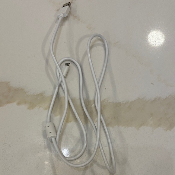 Solawave Pink LED Face Mask - Picture 2 of 5